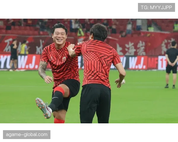 后腰拦截逻辑的演变：卡塞米罗与坎特如何从覆盖转向单点扼制